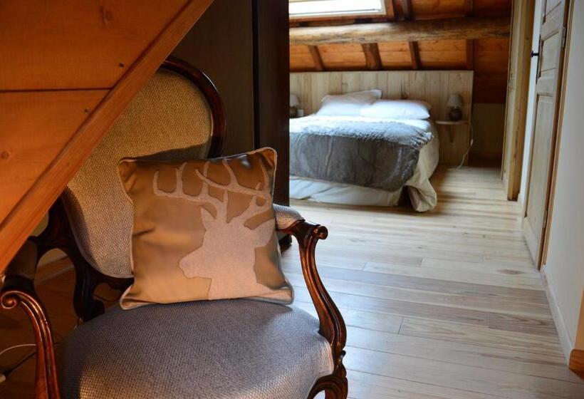 펜트하우스 룸, Chambres Et Table D Hôtes Du Péré