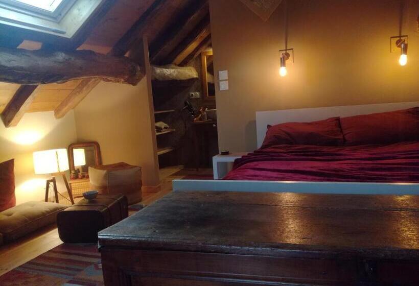 Номер Стандарт, Chambres Et Table D Hôtes Du Péré