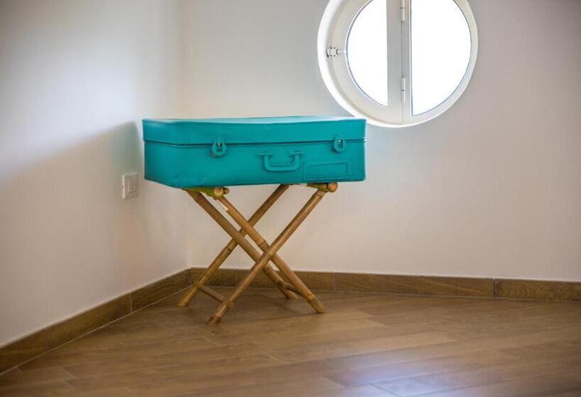 コンフォートトリプルルーム, Le Voyageur Cilento