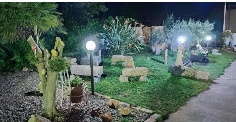 חדר דלוקס, Su Cunventu