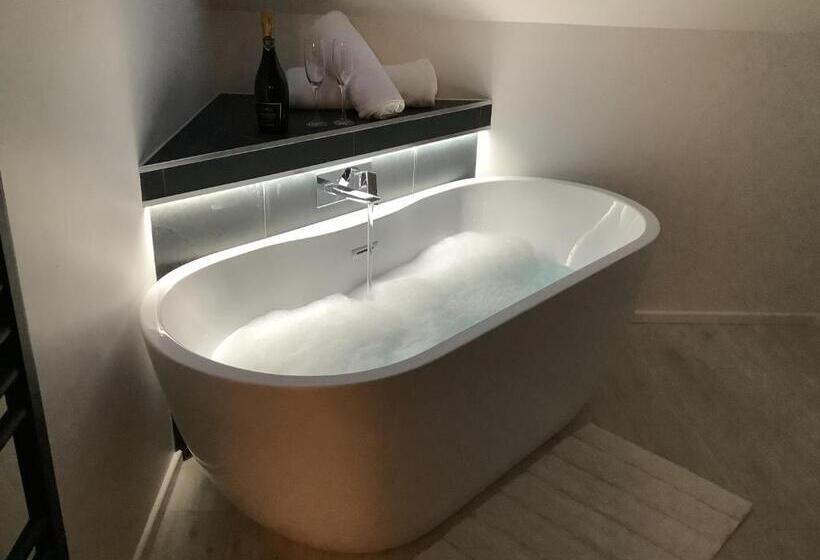 Номер Deluxe Кровать Кинг, Little London Bed & Breakfast And Glamping Pod
