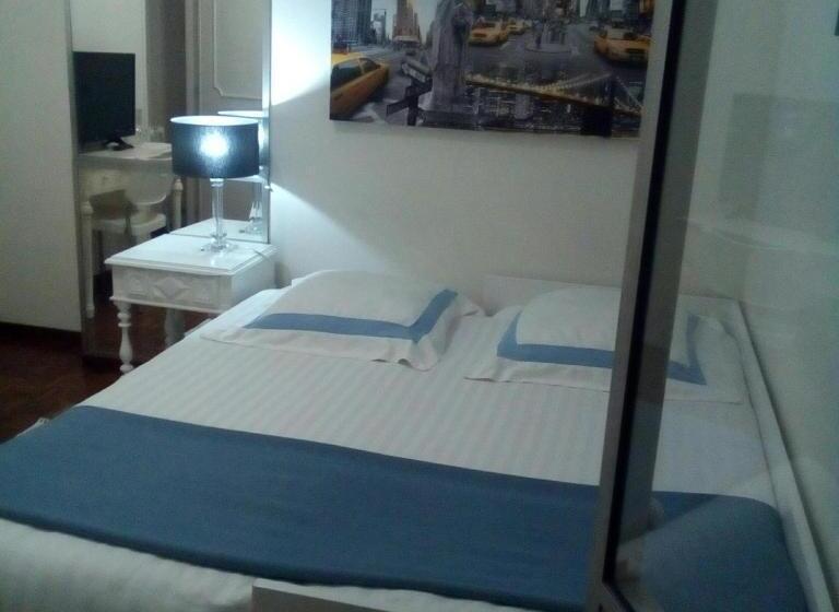 Standard room with outdoor bath, Miguel Torga Room