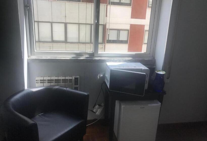 غرفة قياسية, Miguel Torga Room