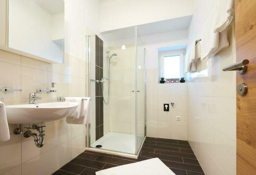 带2个卧室的公寓, Pension Gschaider