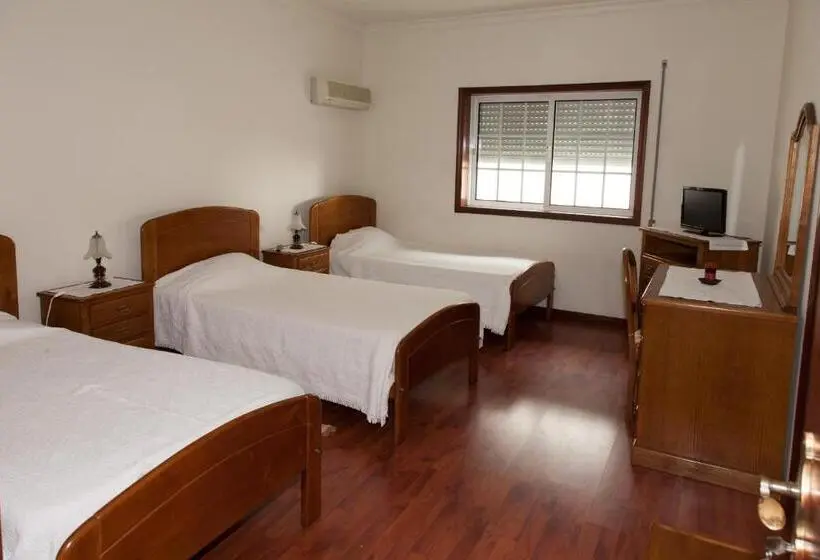 Standard Kolmen Hengen Huone, Reels Residencial O Trindade