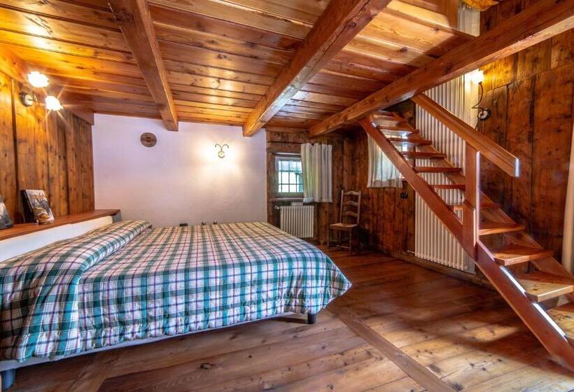 Четырехместный Номер Стандарт, Antica Casa Di Montagna Maison Bovard