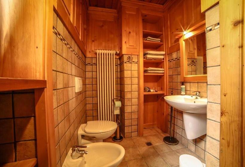 Апартаменты 1 Спальня с Балконом, Antica Casa Di Montagna Maison Bovard