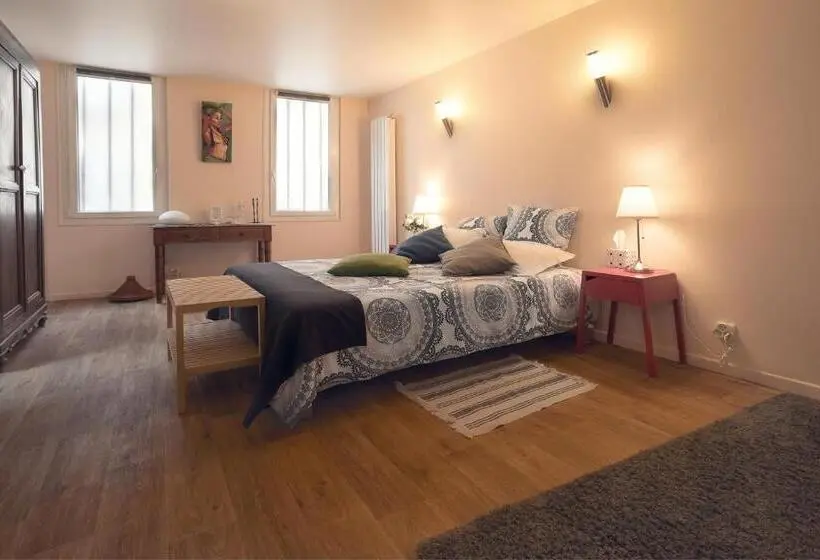 スタンダードルーム, H2o Chambres D Hôtes