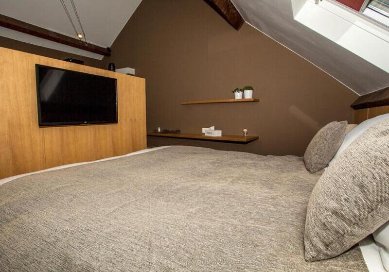 デラックスルーム, La Maison D Emile