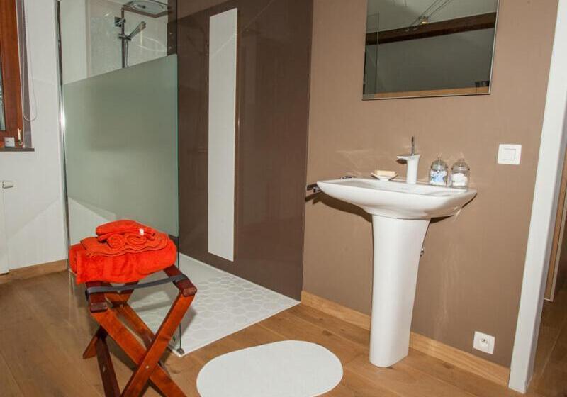 디럭스 룸, La Maison D Emile