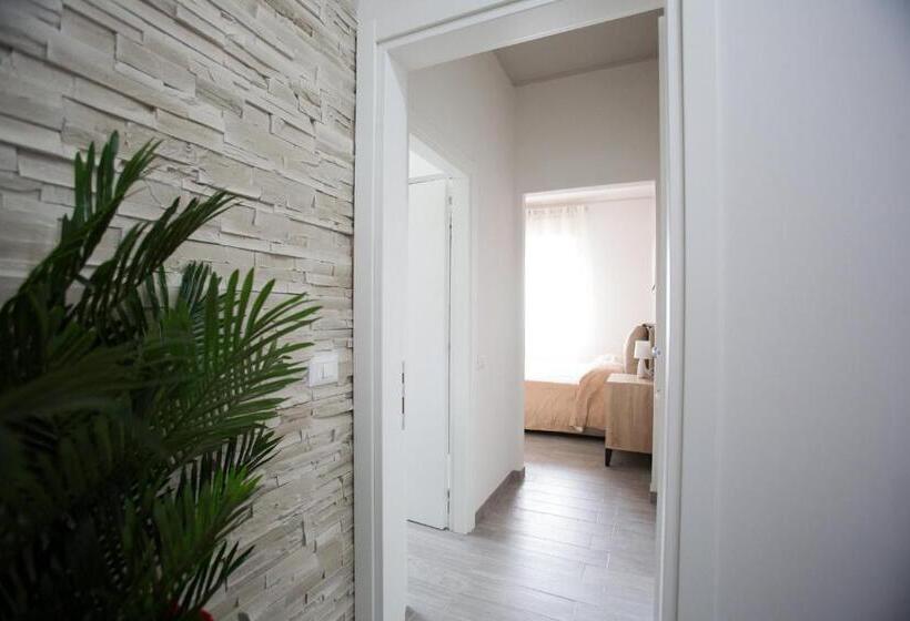 Номер Стандарт Трехместный, La Suite