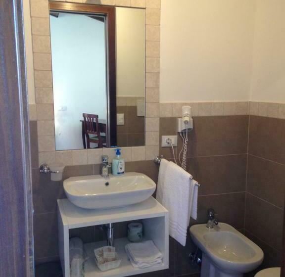 スタンダードルーム, Agriturismo Rocca Del Nera