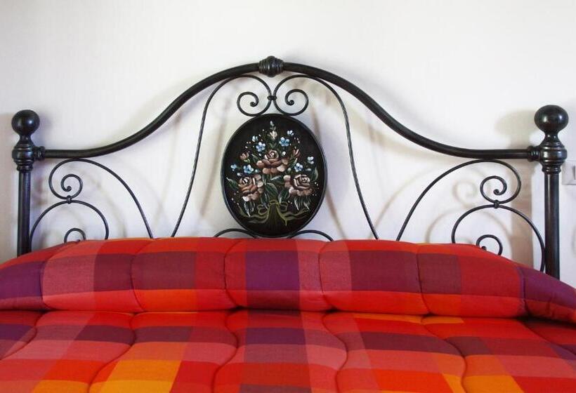 テラス付スタンダードルーム, Agriturismo Rocca Del Nera