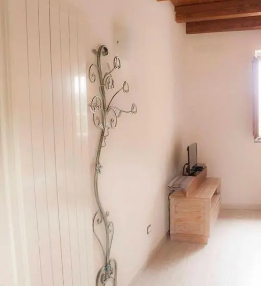 デラックスルーム, Il Borgo Di Pegui