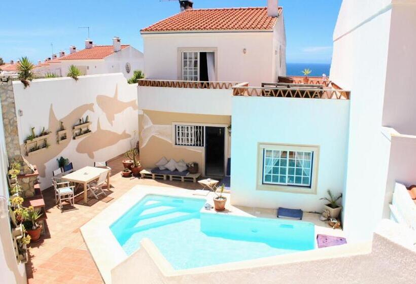 اتاق استاندارد با سرویس بهداشتی مشترک, Ericeira Soulsurfers Guesthouse