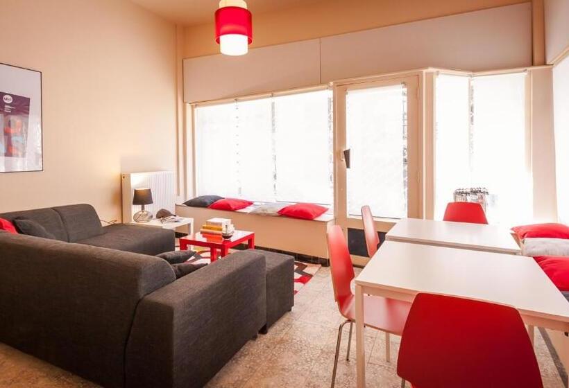 חדר סופריור עם מיטת קינג, Mons Dragon House