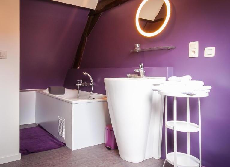 חדר סטנדרט, Mons Dragon House