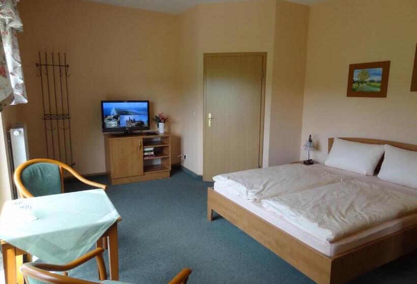 غرفة قياسية, Pension Bier