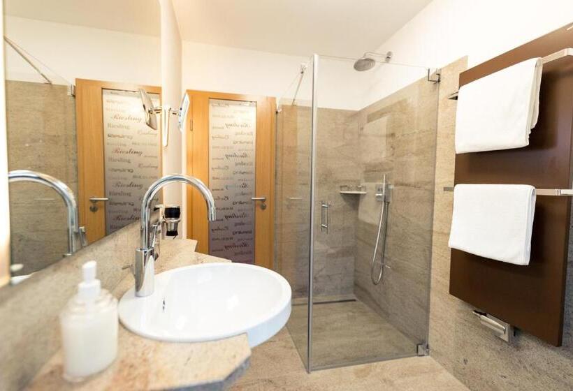 Номер Стандарт с Балконом, Weinhotel Offenstein Erben