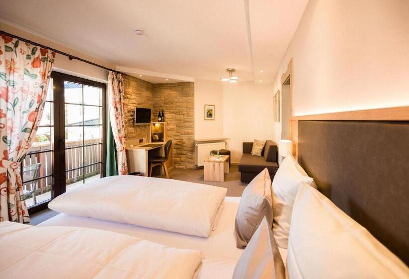 חדר סטנדרט עם מרפסת, Weinhotel Offenstein Erben