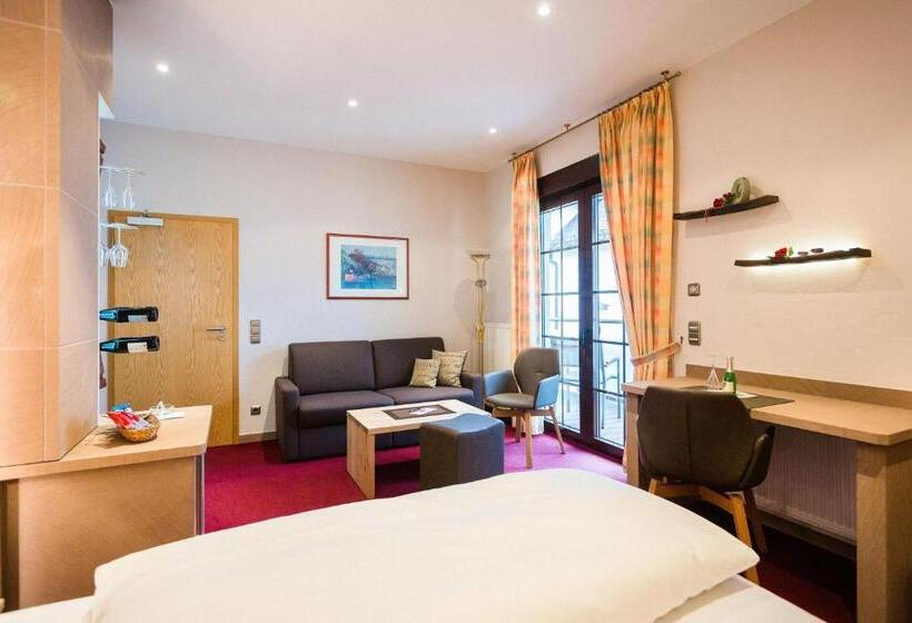 חדר דלוקס עם מרפסת, Weinhotel Offenstein Erben