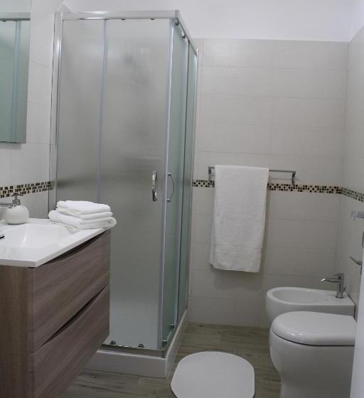 חדר סטנדרט, B&b Cafe  Fausu