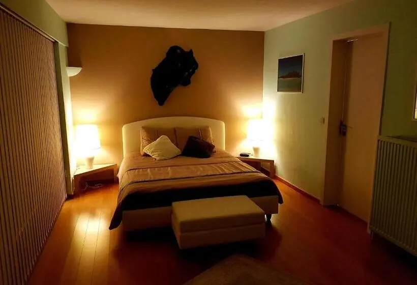 سوییت با چشم‌انداز باغ, B&b Prince D’orange Waterloo