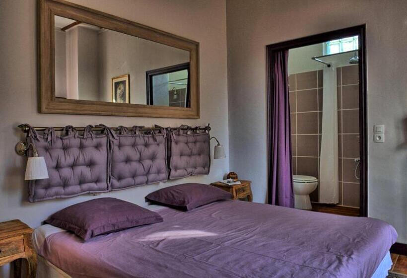 غرفة قياسية مزوَّدة بشُرفة, La Ribambelle