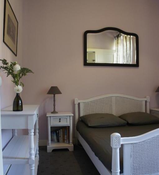 غرفة قياسية مطلة على الجبل, La Ribambelle