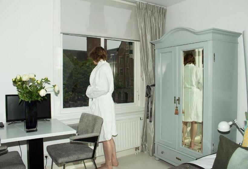 اتاق استاندارد, Nr22 Leiden