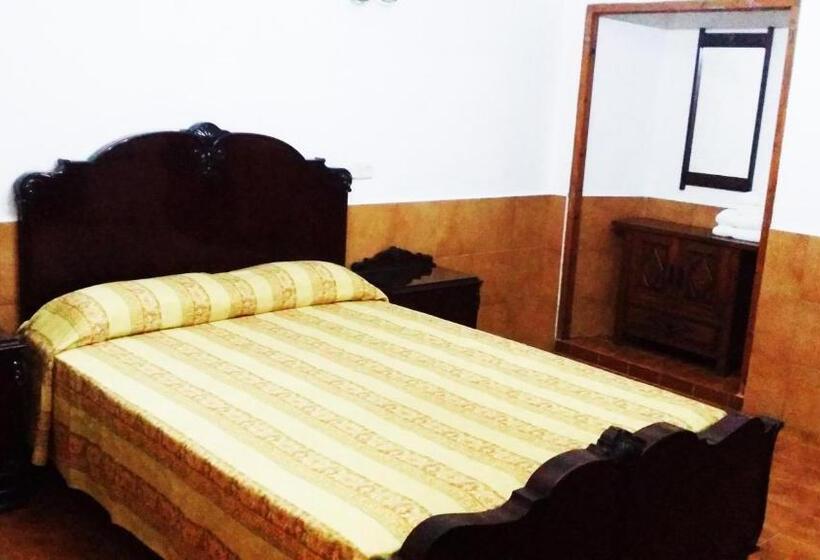 اتاق استاندارد, Mas Pericay