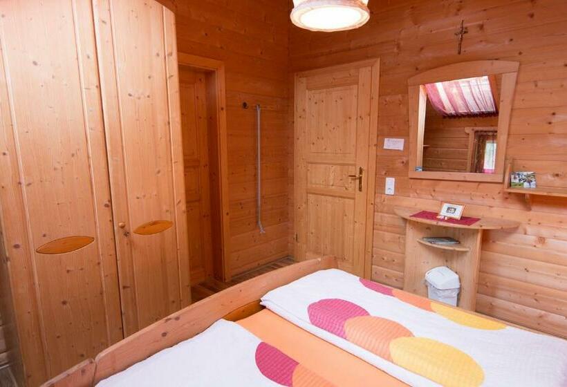 标准间, Reiterbauernhof Maho