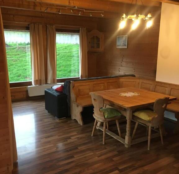 带1个卧室的带阳台的公寓, Reiterbauernhof Maho