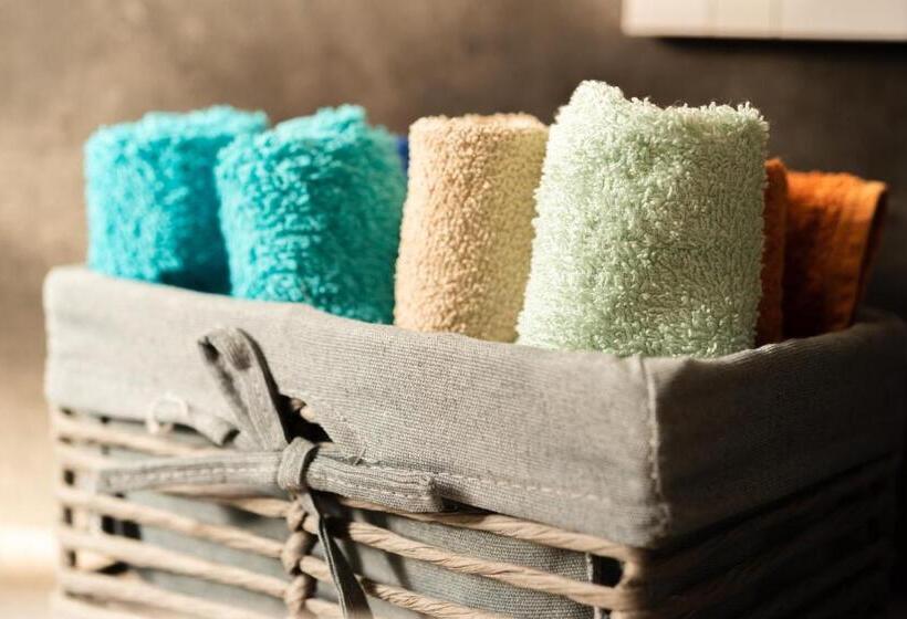 غرفة بريميوم رباعية, Relais Des Roches