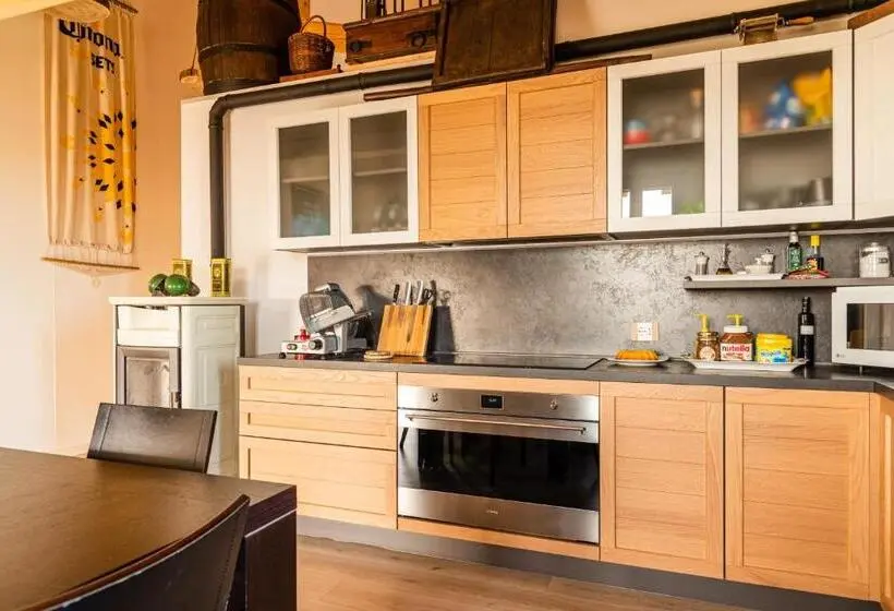 デラックスの4人部屋, Relais Des Roches