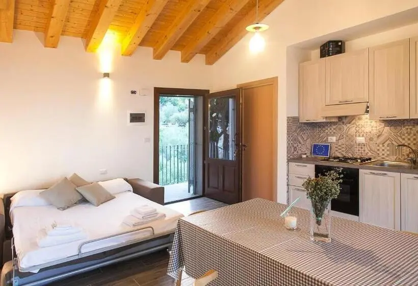 １階の１ベッドルームアパートメント, Ecoagriturismo Notti Stellate Etna Mare