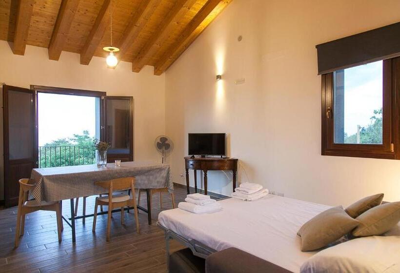 آپارتمان 1 خوابه همکف, Ecoagriturismo Notti Stellate Etna Mare