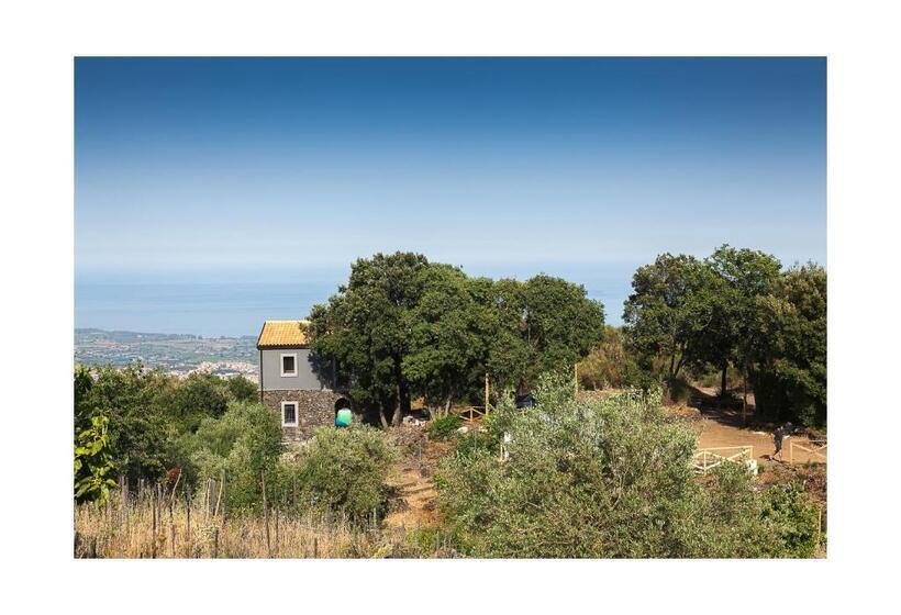 آپارتمان 1 خوابه همکف, Ecoagriturismo Notti Stellate Etna Mare