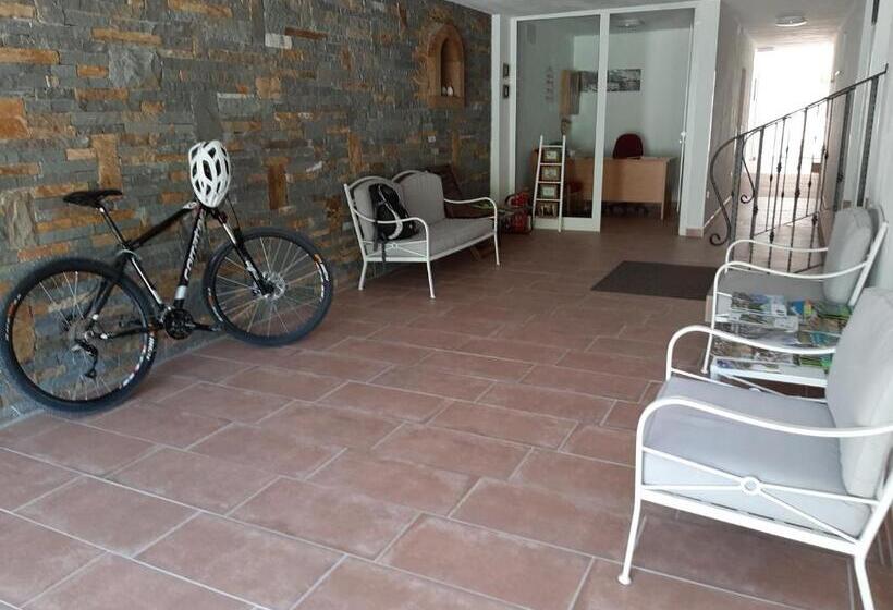 آپارتمان 2 خوابه, Apartments Reida