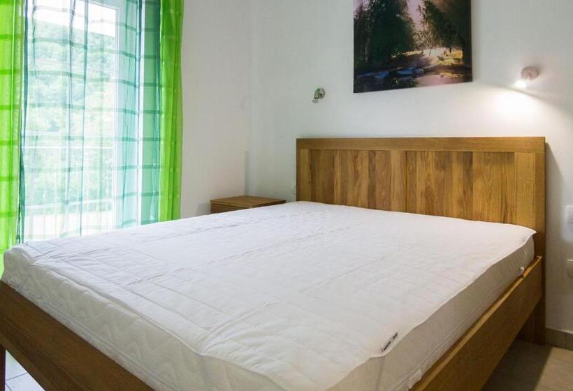 آپارتمان 1 خوابه با بالکن, Apartments Reida