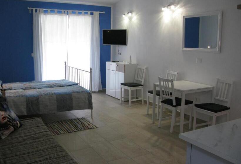 استودیوی استاندارد, Apartments Reida