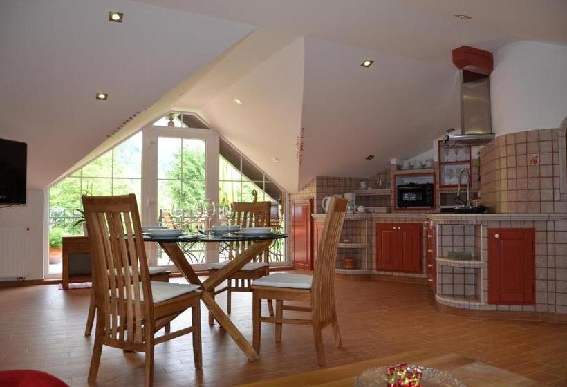 آپارتمان 1 خوابه با چشم‌انداز باغ, Apartments Reida