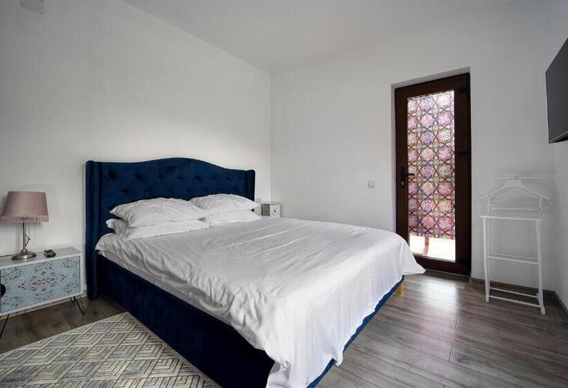 Номер Deluxe Кровать Кинг, Pensiunea Agroturistica Diana