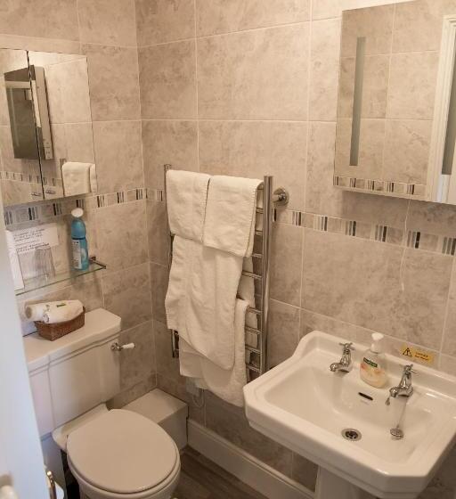 ファミリールーム, Weir Mill Farm