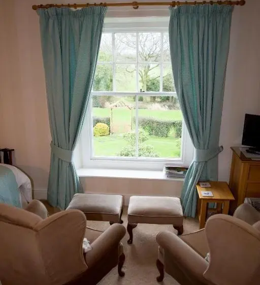 Family Room, Weir Mill Farm