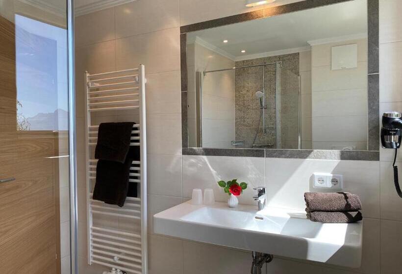 آپارتمان 3 خوابه, Dachsteinblick