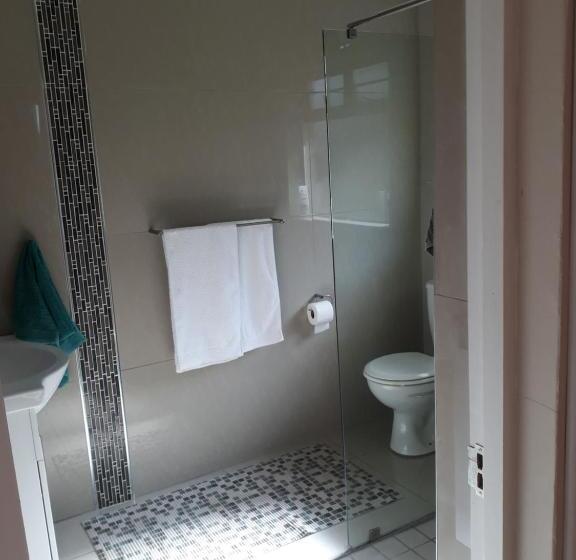 Номер Стандарт Трехместный, Jackie S B&b