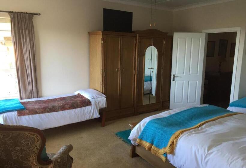 Номер Стандарт, Jackie S B&b