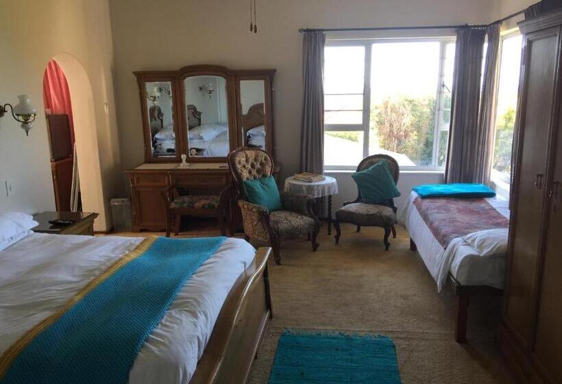 Номер Стандарт, Jackie S B&b