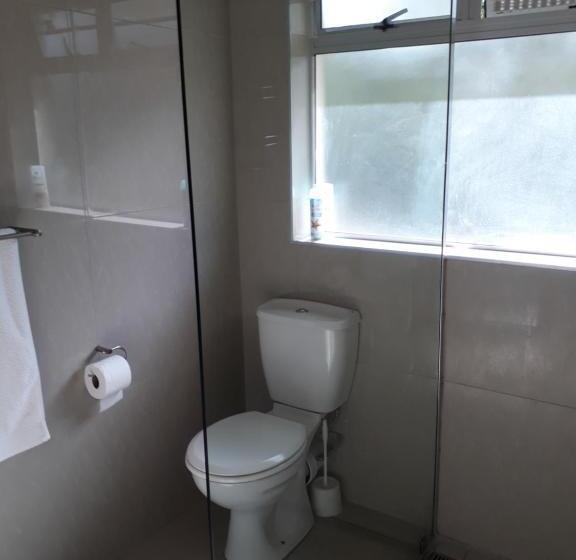 Номер Стандарт, Jackie S B&b